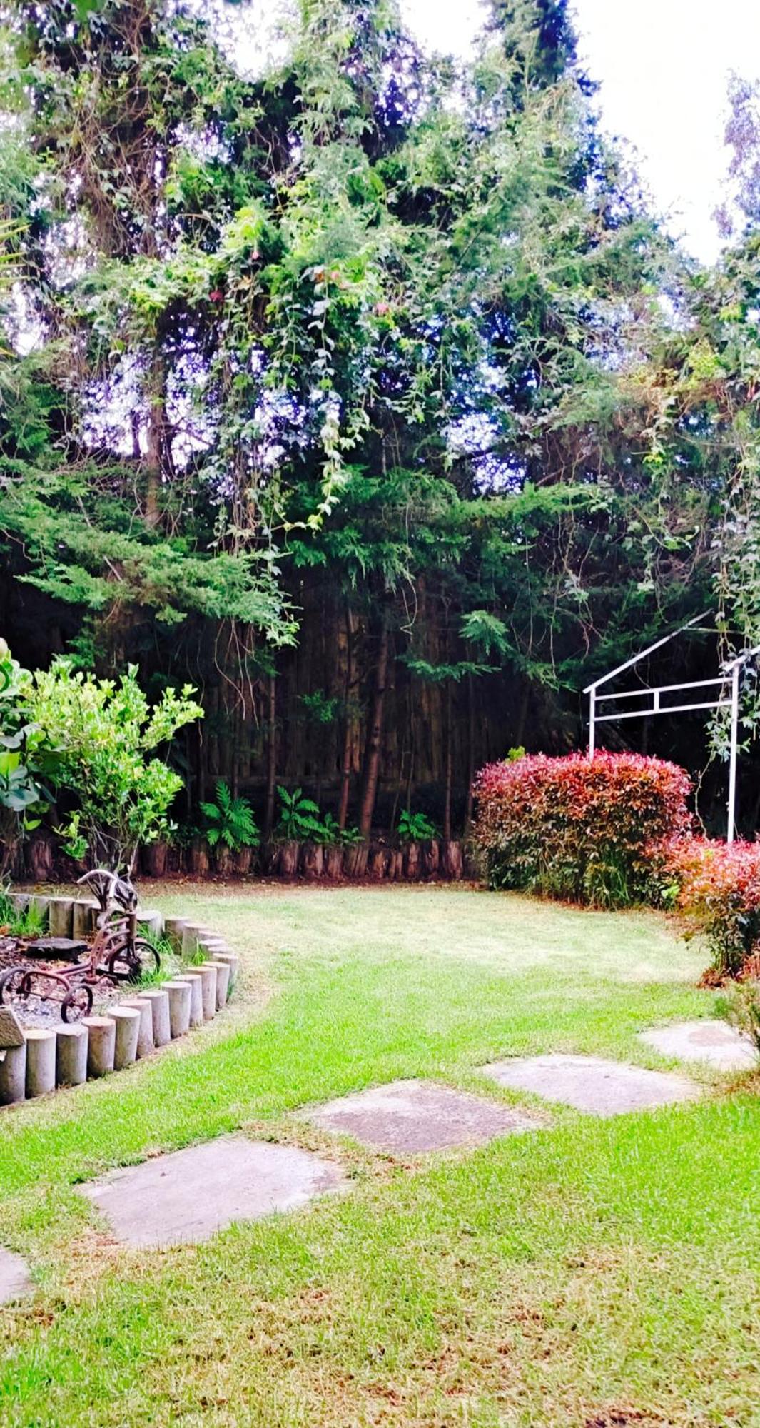 En Cerezos Holiday home La Calera